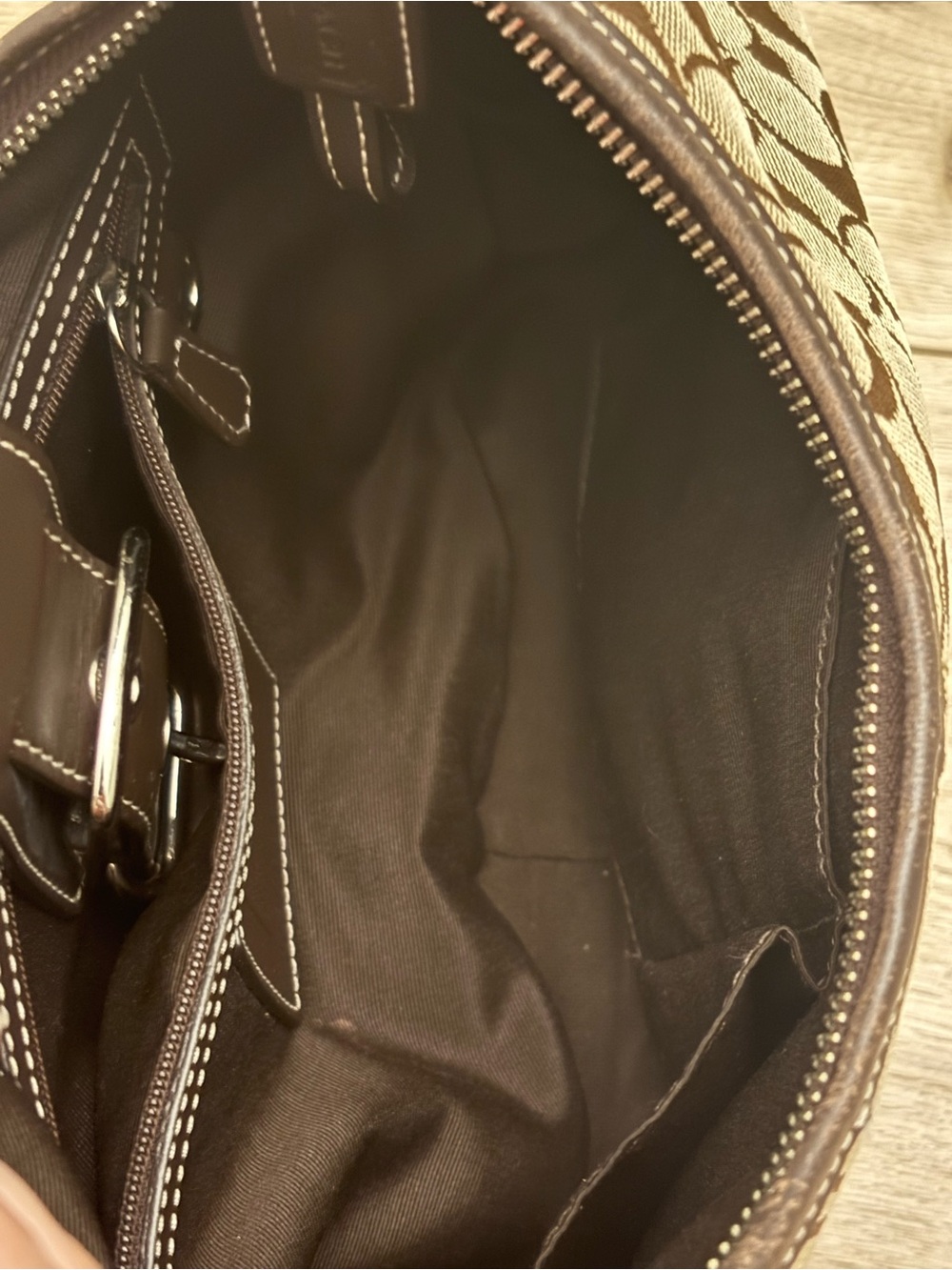 Y2K Vintage Coach Soho Hampton Hobo Shoulder Bag Brown Signature Jacquard Bag - Picture 10 of 15